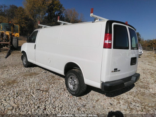 Chevrolet EXPRESS CARGO VAN 2019 1GCWGBFP3K1170873 Image 3