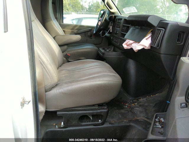 Chevrolet EXPRESS CARGO VAN 2019 1GCWGBFP3K1170873 Image 5