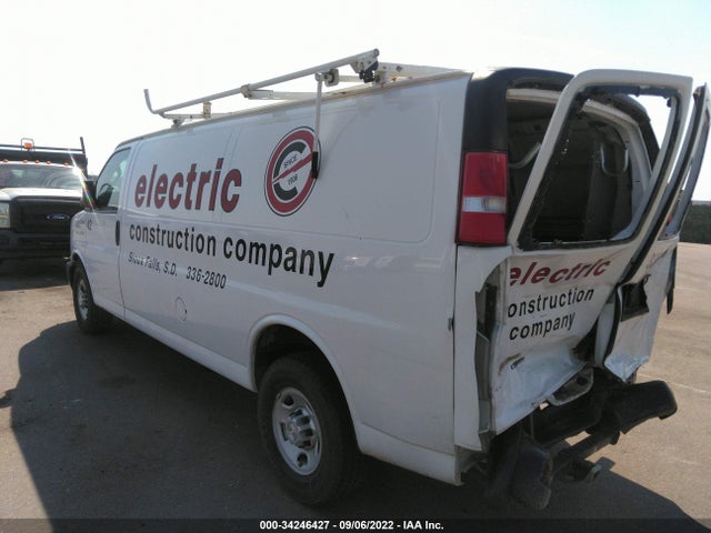 2016 Chevrolet Express, VIN: 1GCWGBFF9G1135138