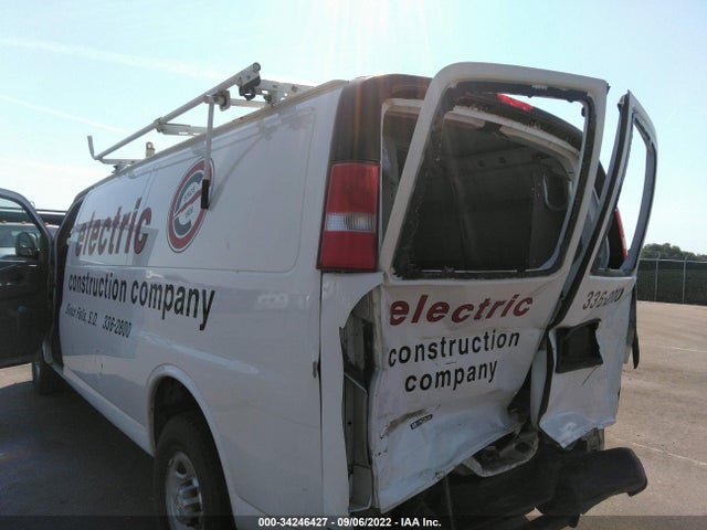 2016 Chevrolet Express, VIN: 1GCWGBFF9G1135138