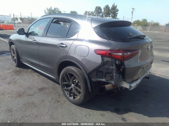 2020 Alfa Romeo Stelvio, VIN: ZASPAJAN1L7C92627