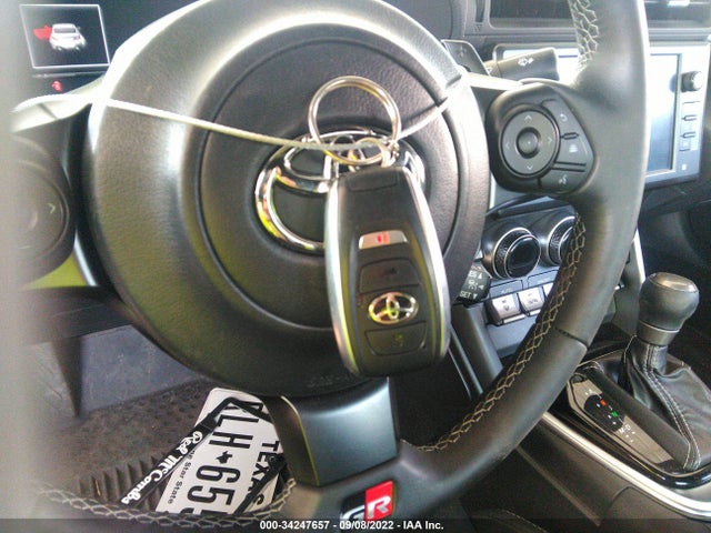 2022 Toyota GR 86, VIN: JF1ZNBF18N8752970