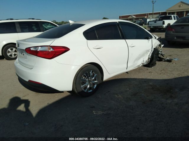 KNAFK4A66G5457906 KIA FORTE LX