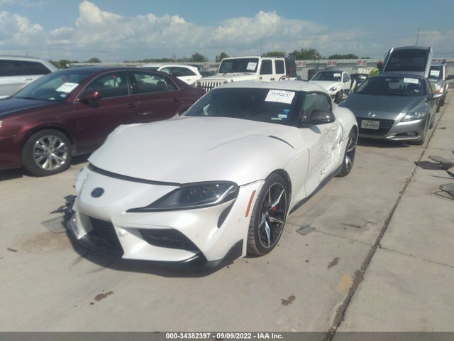 2022 Toyota Supra, VIN: WZ1DB0C01NW048670
