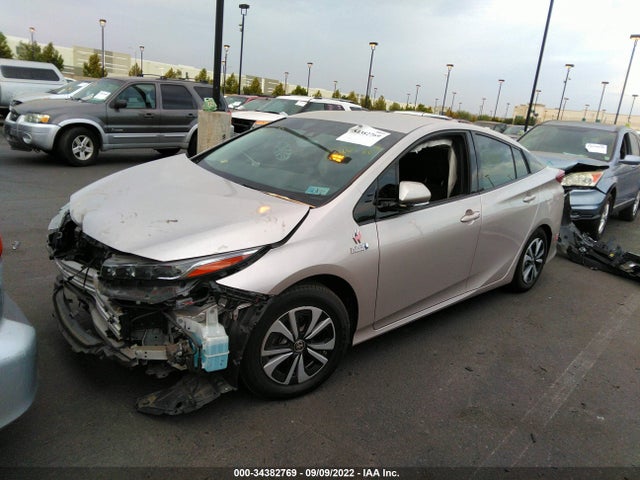 2018 Toyota Prius, VIN: JTDKARFP3J3095927