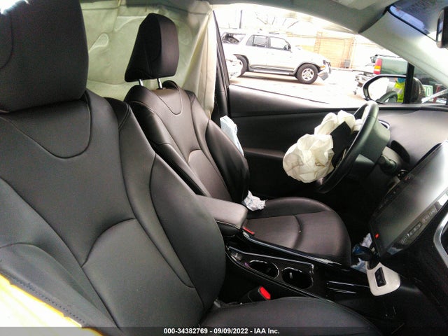 2018 Toyota Prius, VIN: JTDKARFP3J3095927