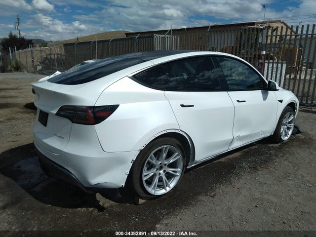 Tesla Model Y 2021 5YJYGDEEXMF233126 Image 5