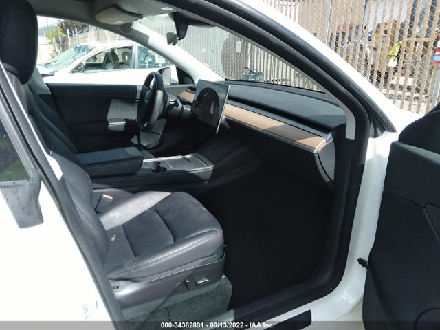 Tesla Model Y 2021 5YJYGDEEXMF233126 Image 6
