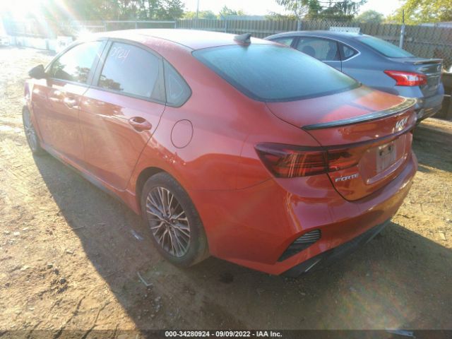 3KPF54AD7NE426089 KIA Forte Gt-line
