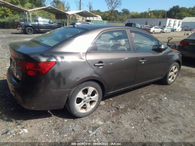 KNAFU4A25A5230916 KIA FORTE EX