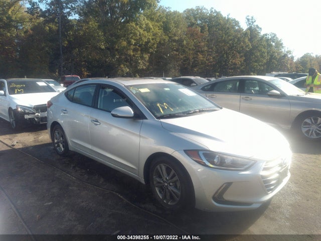 2017 5NPD84LF3HH207353 main image