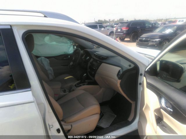 KNMAT2MT2JP513884 Nissan ROGUE SV