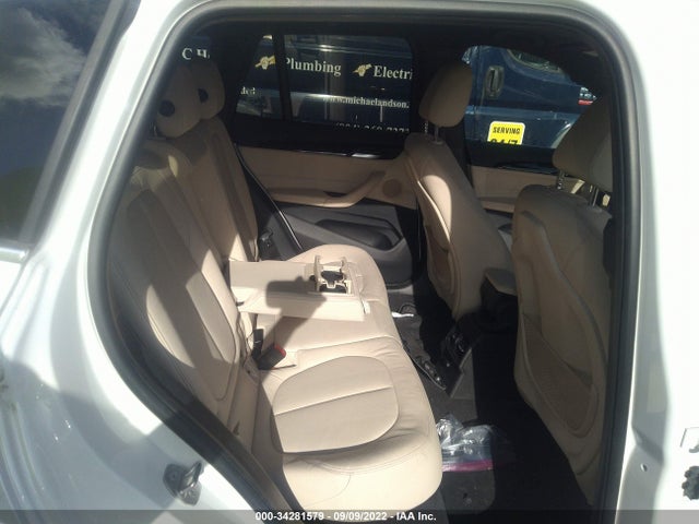 2017 BMW X1, VIN: WBXHT3C30H5F87581