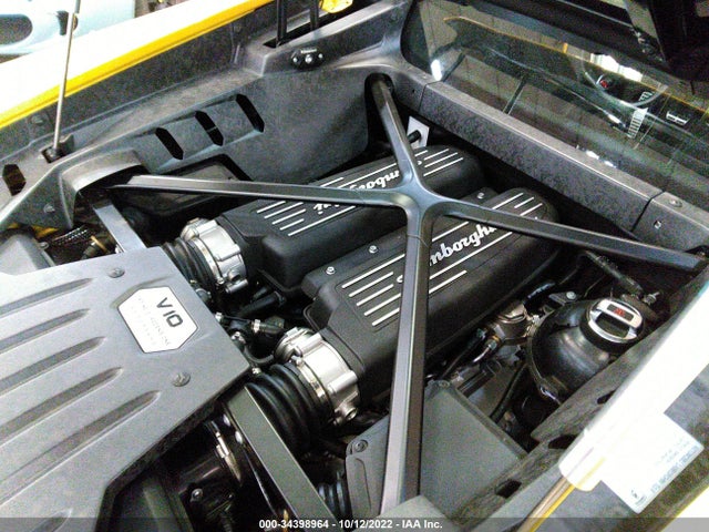 2015 Lamborghini Huracan, VIN: ZHWUC1ZFXFLA03365
