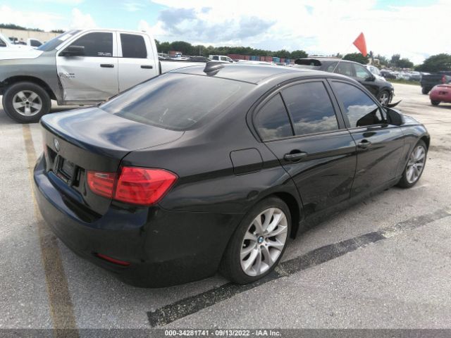 WBA3C3G56ENR25218 BMW 3 Series 320i Xdrive