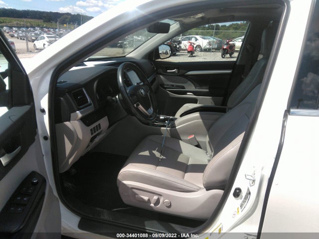2019 Toyota Highlander, VIN: 5TDJGRFH4KS073339