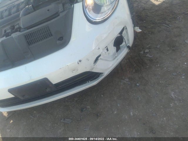 2018 Volkswagen Beetle, VIN: 3VWFD7AT8JM716527
