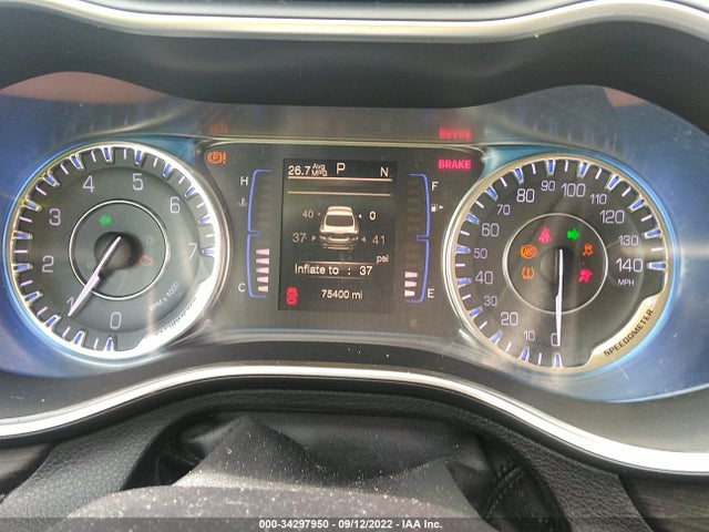 Chrysler 200 Limited Platinum 2017 1C3CCCAB4HN504981 Image 7