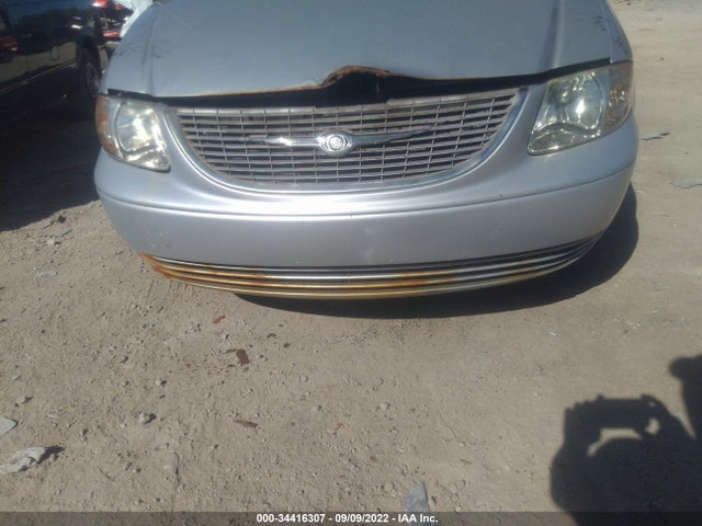 2C4GP24R83R360044 Chrysler Town & Country