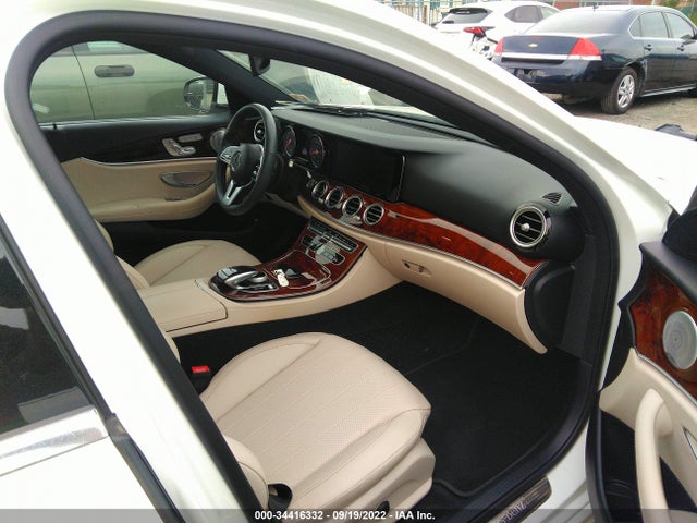 2019 Mercedes-Benz E-Class, VIN: WDDZF4KB5KA626979