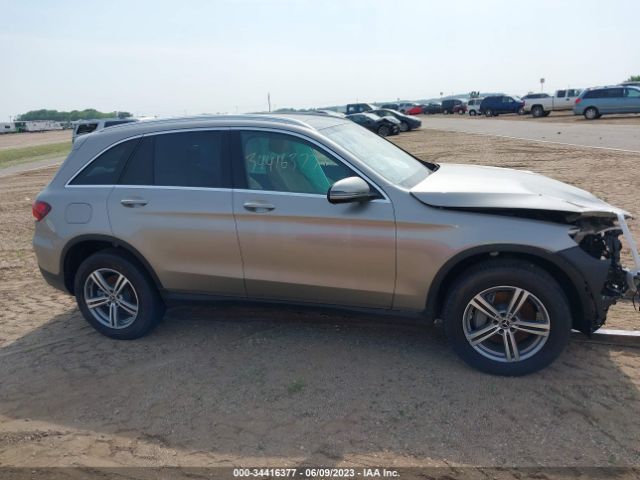 W1N0G8EB8NV378137 Mercedes-Benz Glc Glc 300