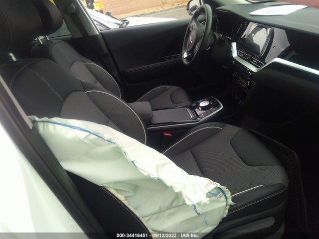 2022 Kia Niro, VIN: KNDCC3LG4N5159998