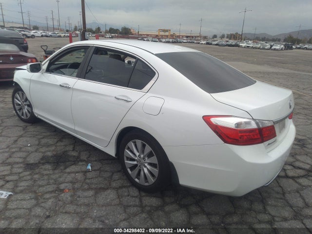 2015 HONDA ACCORD SEDAN EX-L VIN: 1HGCR2F83FA030481