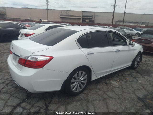 2015 HONDA ACCORD SEDAN EX-L VIN: 1HGCR2F83FA030481