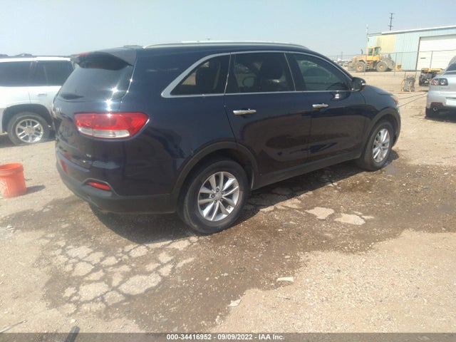 2016 KIA SORENTO LX VIN: 5XYPG4A5XGG010146