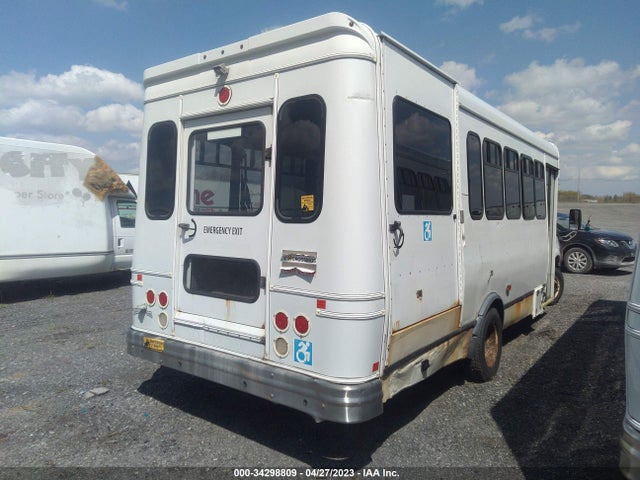2017 FORD E-SERIES CUTAWAY 1FDFE4FS7HDC12776 Photo 3
