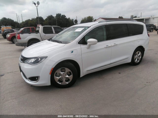 2020 Chrysler Pacifica Hybrid, VIN: 2C4RC1L77LR270446