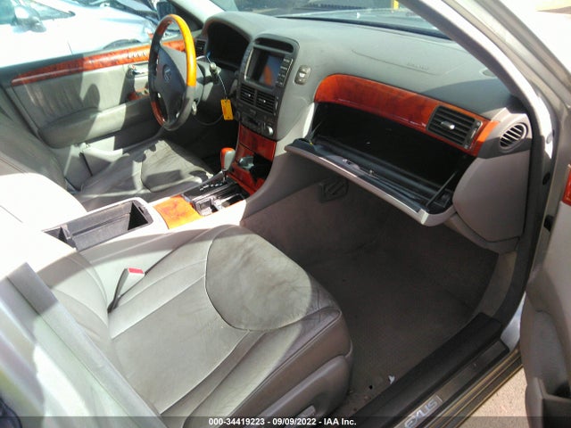 2002 LEXUS LS 430 VIN: JTHBN30F220083237