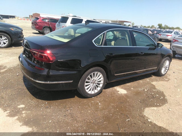 2017 Volkswagen Passat, VIN: 1VWBT7A34HC052580