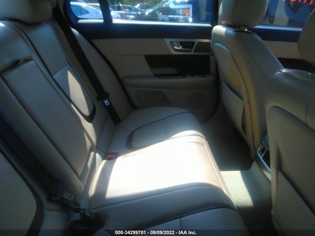 Jaguar Xf V6 Awd 2013 SAJWJ0EF6D8U08452 Image 8