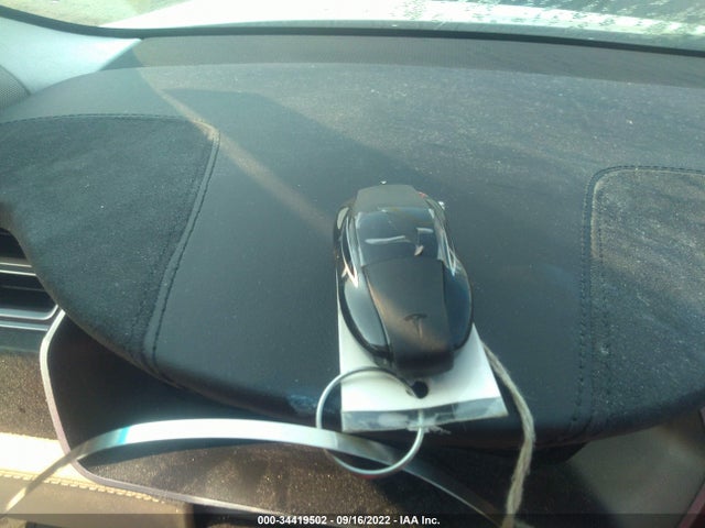 2017 Tesla Model S, VIN: 5YJSA1E22HF201210