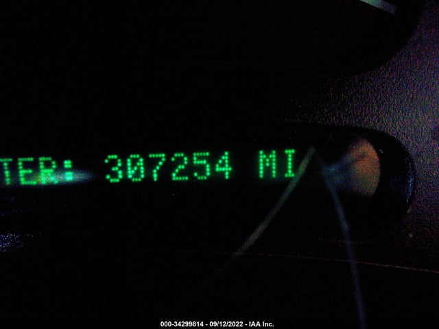 2005 GMC SIERRA 1500 SLT VIN: 2GTEK13T351381074