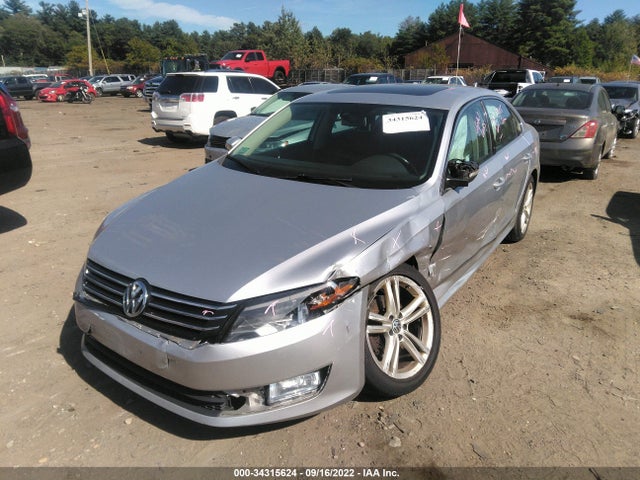 1VWBT7A30FC013630 Volkswagen Passat 1.8t Se W/sunroof & Nav