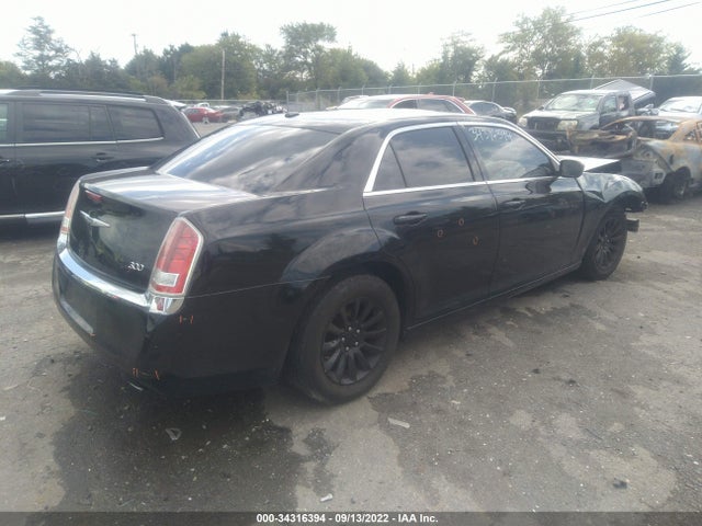 Chrysler 300 2014 2C3CCAAG1EH231017 Image 4