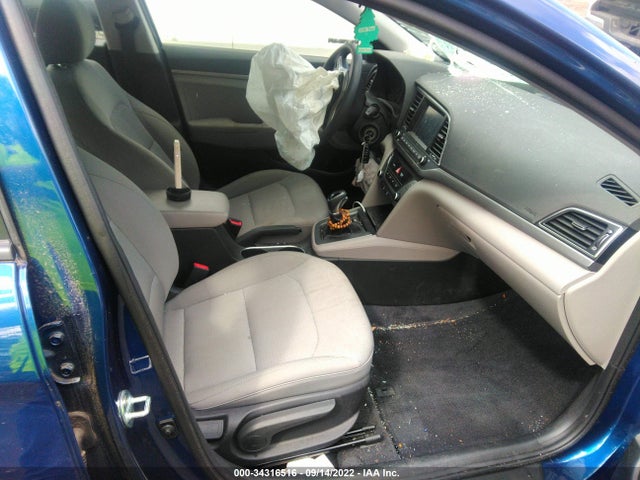 2018 HYUNDAI ELANTRA SE VIN: 5NPD74LF0JH372348