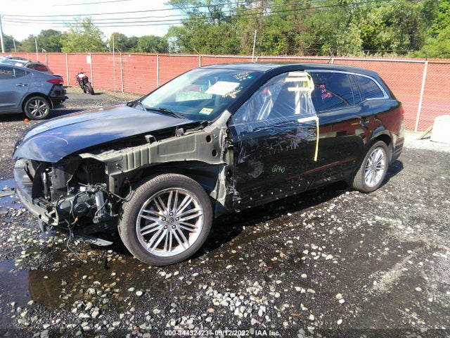 2015 Lincoln MKT, VIN: 2LMHJ5AT5FBL03479