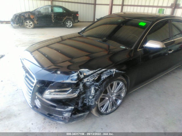 2015 Audi A8, VIN: WAU3GAFD1FN040993