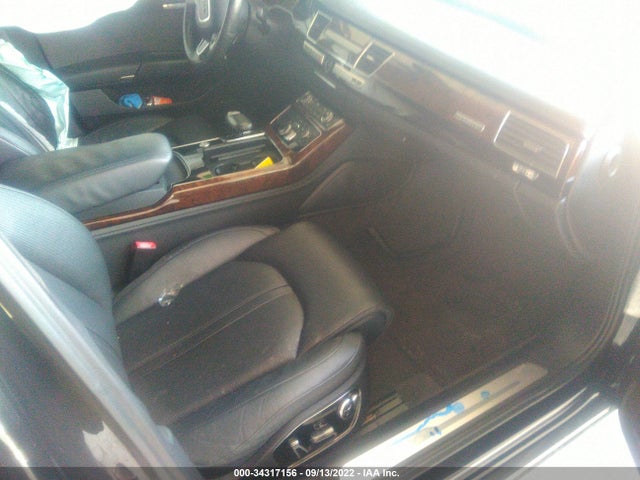2015 Audi A8, VIN: WAU3GAFD1FN040993