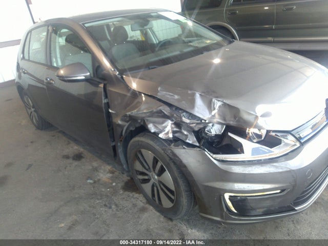 2016 Volkswagen Golf, VIN: WVWKP7AU1GW901822