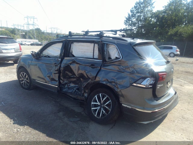 3VV2B7AX6LM065669 Volkswagen Tiguan Se/sel/se R-line Black