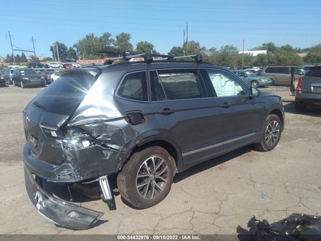 3VV2B7AX6LM065669 Volkswagen Tiguan Se/sel/se R-line Black