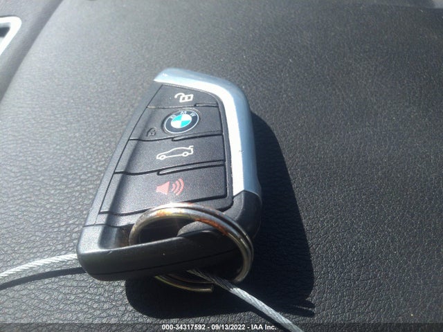 2019 BMW X1, VIN: WBXHU7C50K5L11086