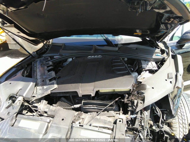 WA1LHAF76KD017472 Audi Q7 Premium Plus
