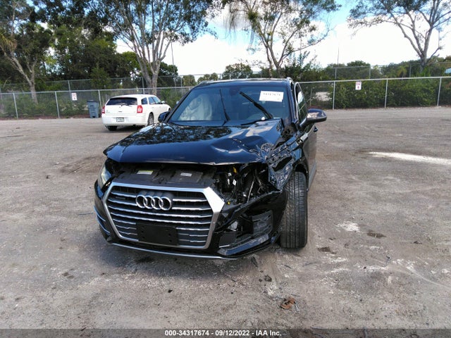WA1LHAF76KD017472 Audi Q7 Premium Plus