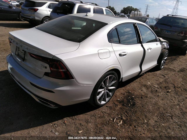 2021 Volvo S60, VIN: 7JR102TZ7MG113274