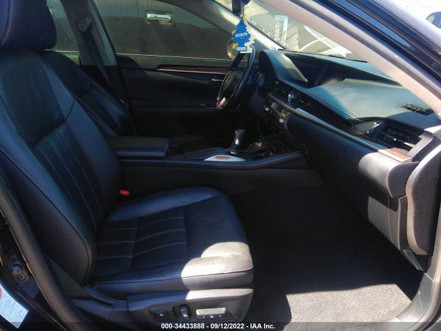 JTHBK1GGXG2216687 Lexus ES 350
